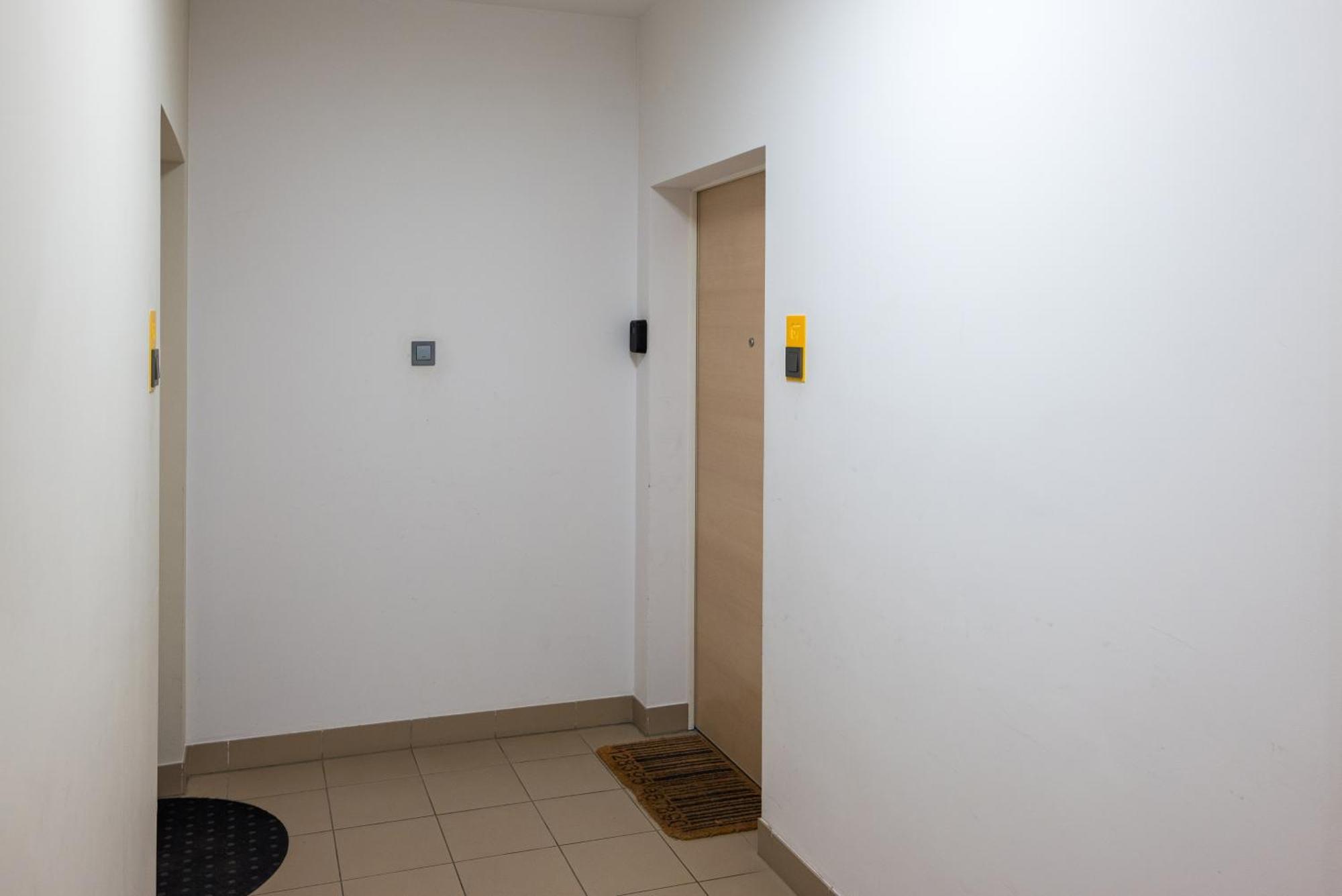 Wola Jana Kazimierza Chic Apartment Varsovia Exterior foto
