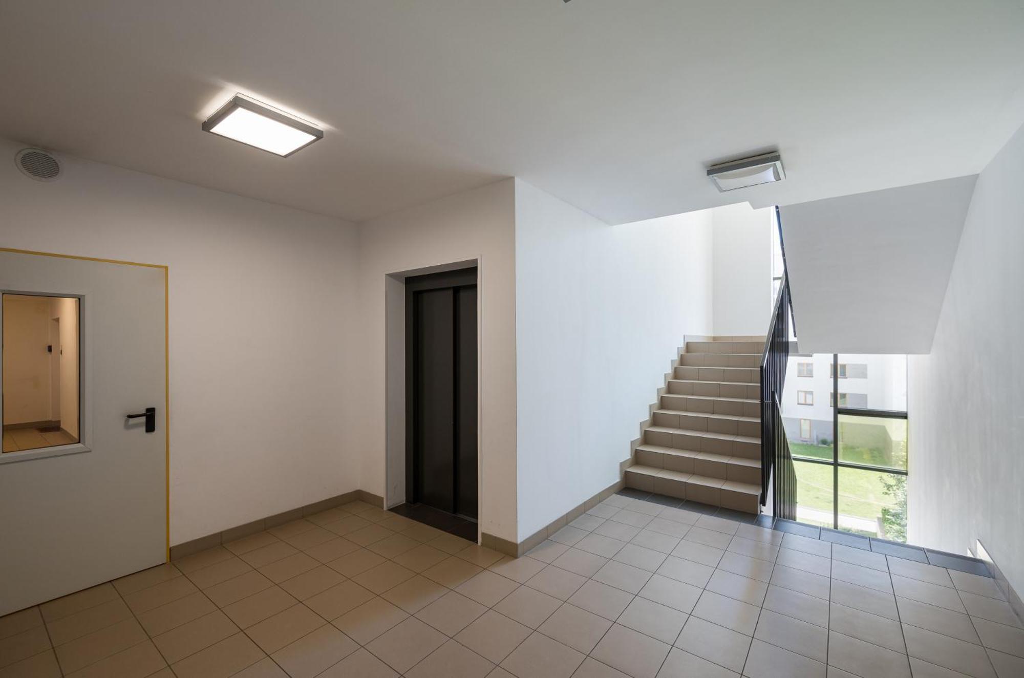 Wola Jana Kazimierza Chic Apartment Varsovia Exterior foto