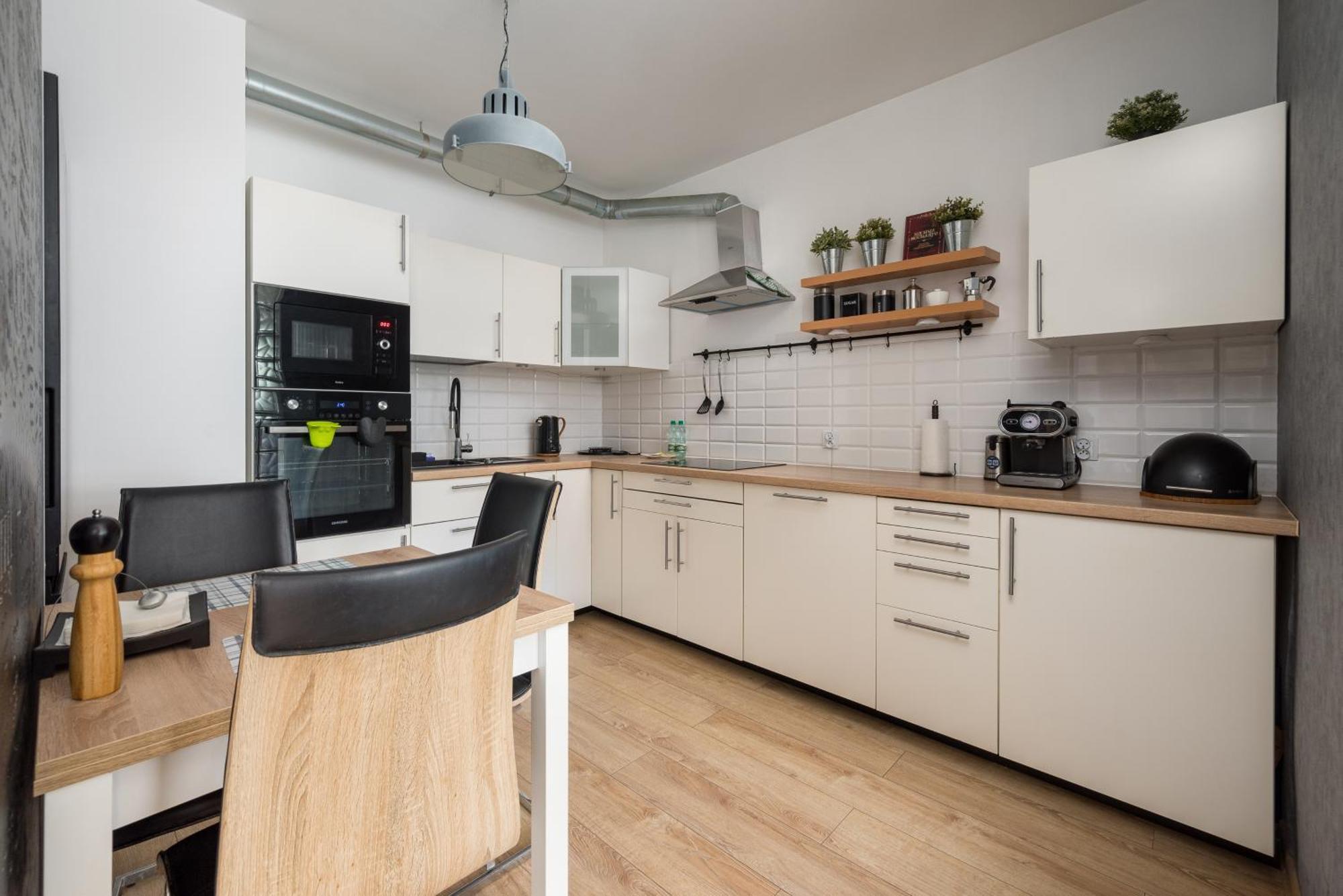 Wola Jana Kazimierza Chic Apartment Varsovia Exterior foto