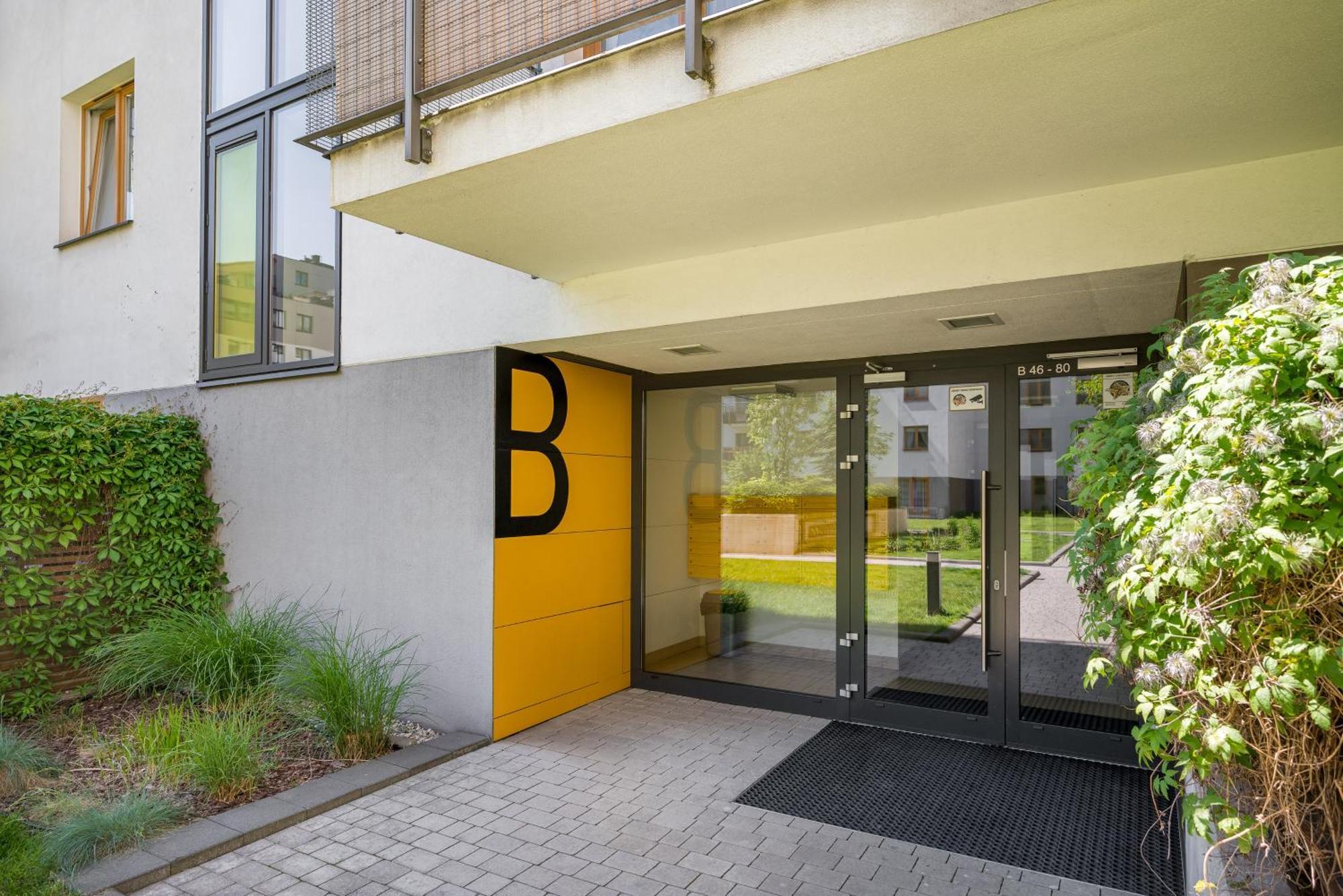 Wola Jana Kazimierza Chic Apartment Varsovia Exterior foto